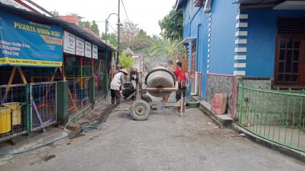Pembangunan Jalan Bagong SIngosaren III